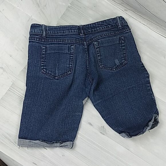 Max Rave Jean Shorts Size 9 - Picture 3 of 3
